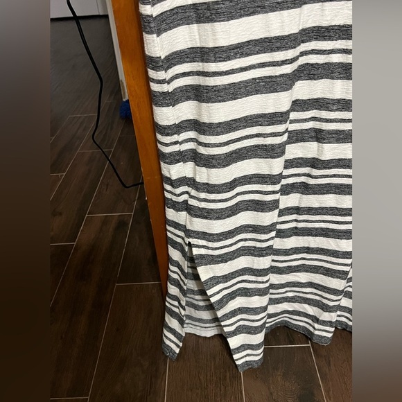 Zara Women Midi Dress Striped Beige and Black Side Slits Sz Medium - Picture 2 of 4